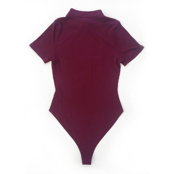 F21 ribbed keyhole bodysuit in wine / burgundy - Picture 2 of 5